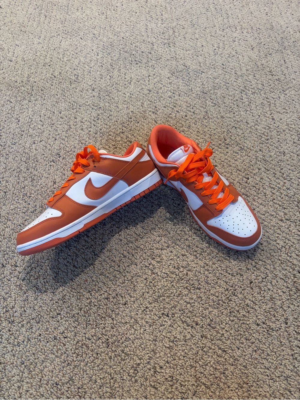 Nike Dunk Low Orange Size 10 Men’s Athletic Sneakers Casual Streetwear Shoes - Picture 2 of 4